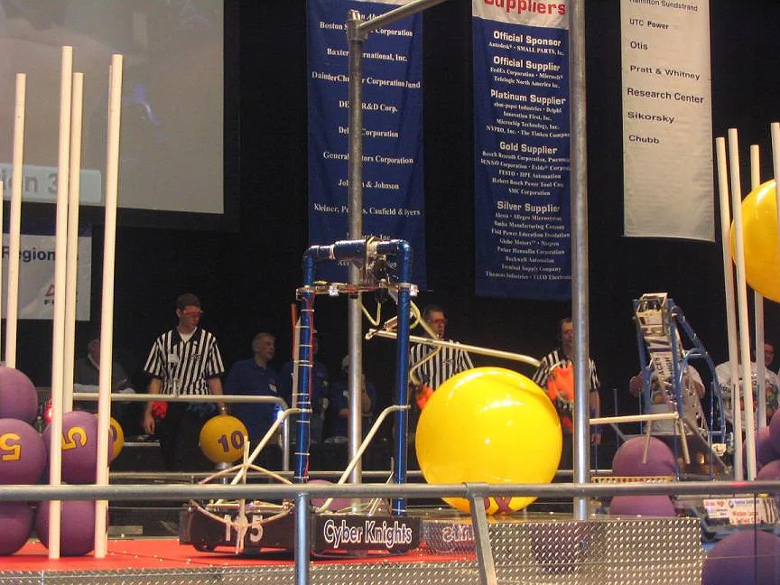 The Team 195 robot for the 2004 season, Knightmare 2K4.